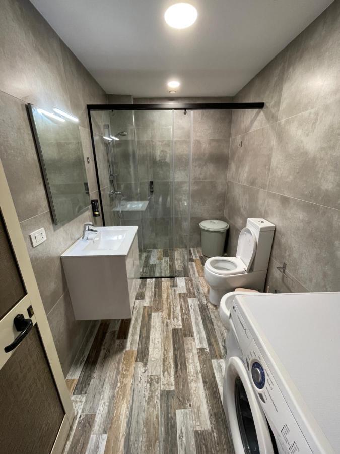 Double Room With Terrace 格勒姆 外观 照片