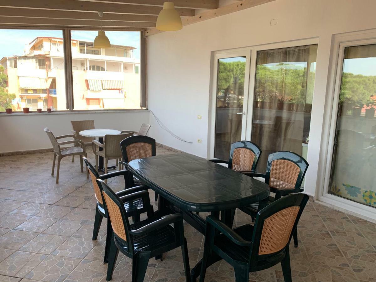 Double Room With Terrace 格勒姆 外观 照片